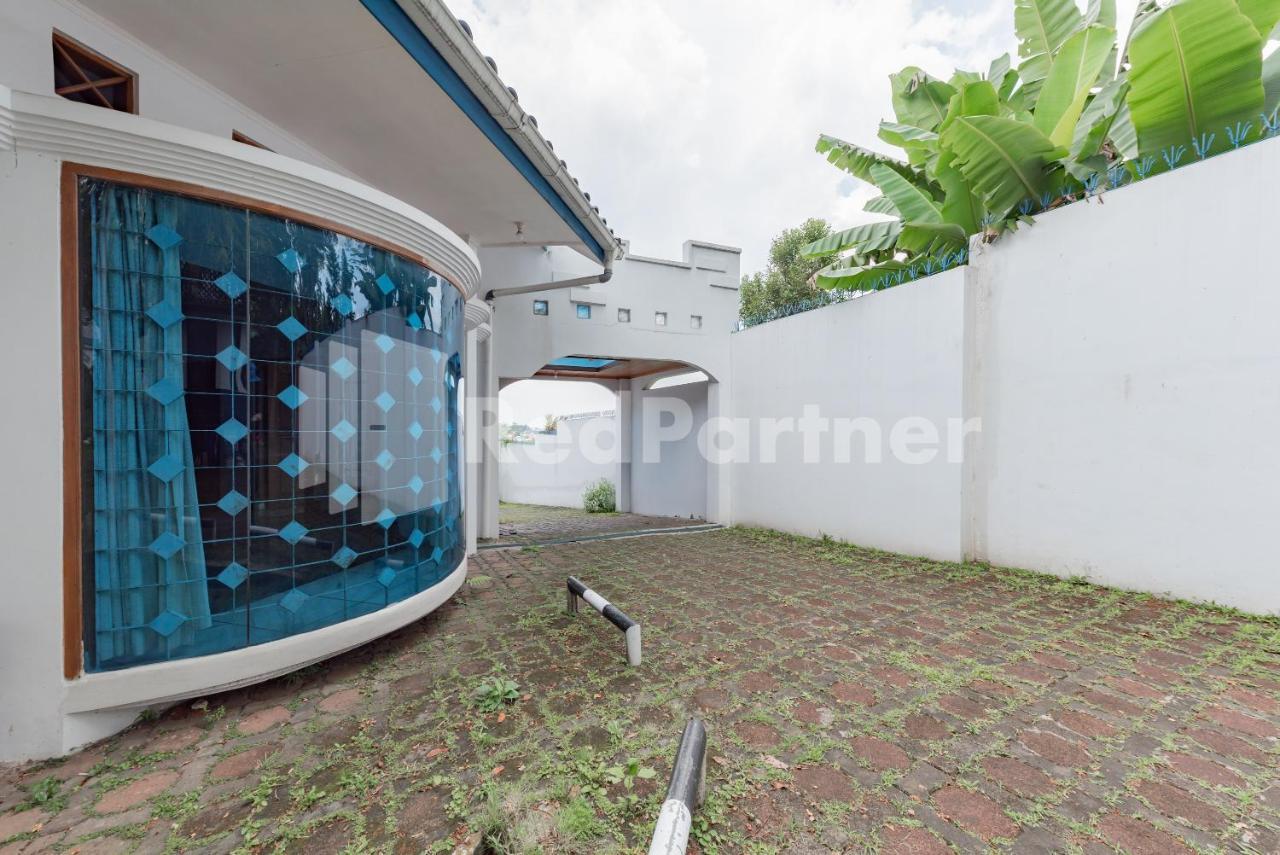 Biru Homestay Bandung Mitra Reddoorz Exterior photo