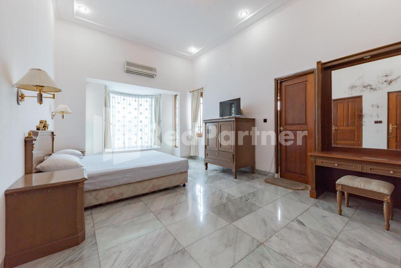 Biru Homestay Bandung Mitra Reddoorz Exterior photo